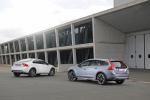 Volvo V60 T5 Cross Country 2015 года